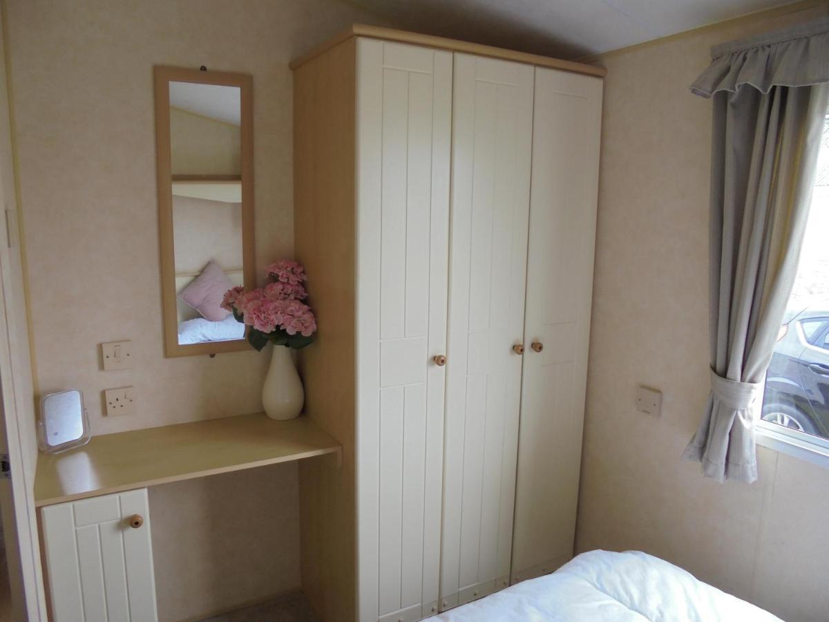 Coral Beach : The Richmond:- 6 Berth, Blow Heated Інголдмеллс Екстер'єр фото