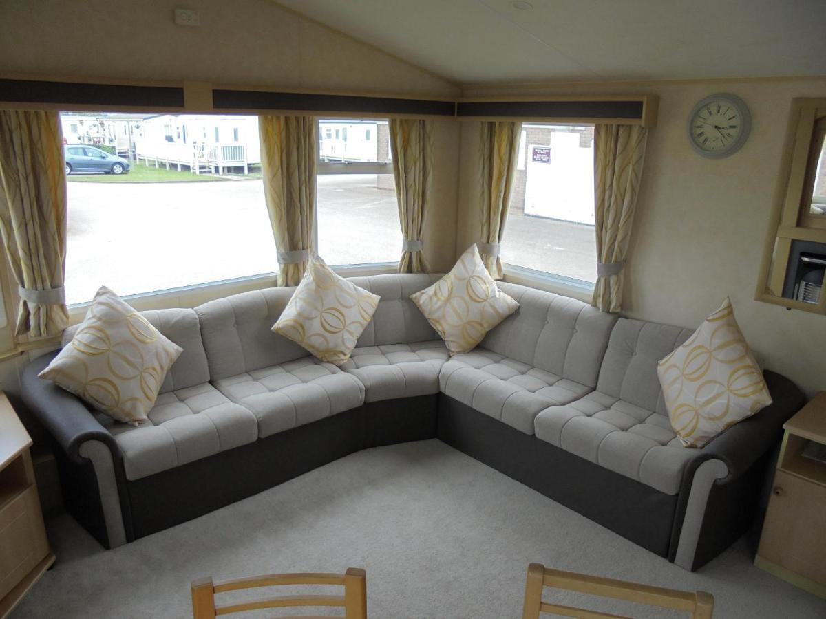 Coral Beach : The Richmond:- 6 Berth, Blow Heated Інголдмеллс Екстер'єр фото