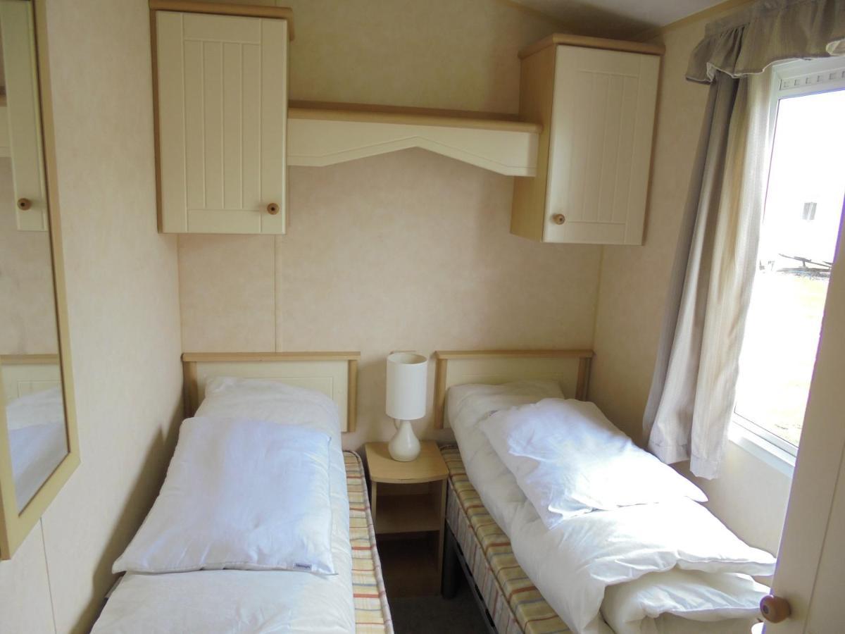 Coral Beach : The Richmond:- 6 Berth, Blow Heated Інголдмеллс Екстер'єр фото