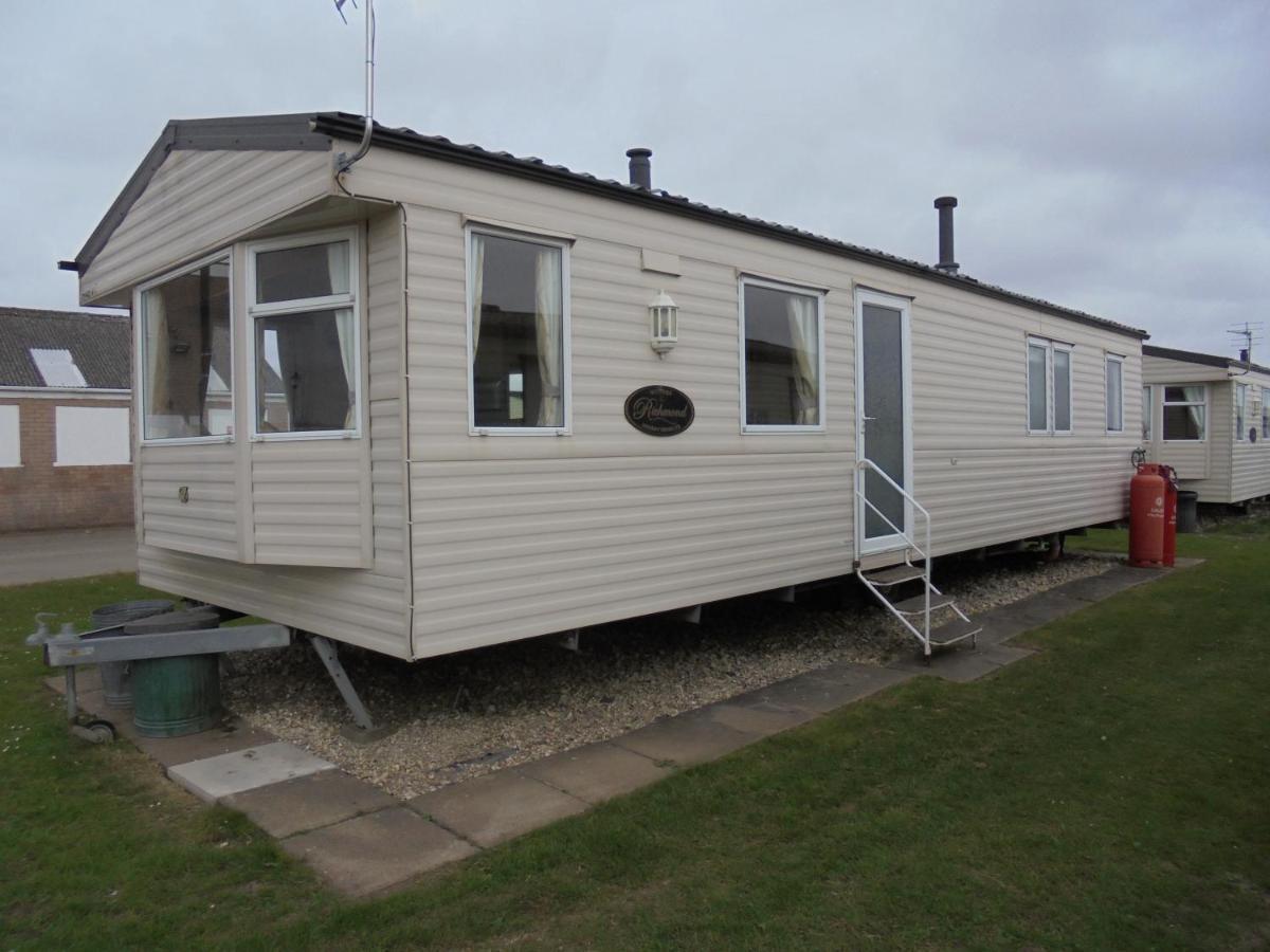 Coral Beach : The Richmond:- 6 Berth, Blow Heated Інголдмеллс Екстер'єр фото